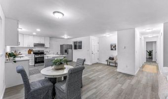 1464 Greenville Dr, Bellingham, WA 98226