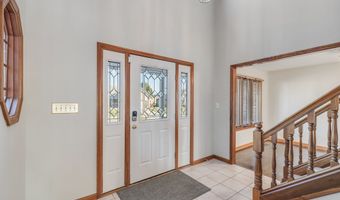 403 Southcreek Dr N, Indianapolis, IN 46217