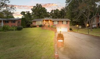 4100 DOWNING St, Annandale, VA 22003