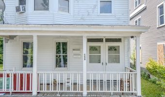 556 N Pearl St, Menands, NY 12204