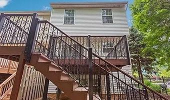 10400 VISTA GARDENS Dr, Bowie, MD 20720
