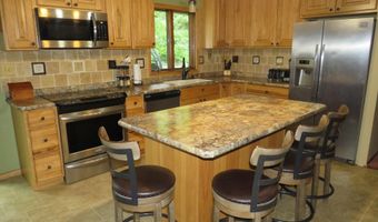 N1583 ROLLING HILLS RD, Antigo, WI 54409