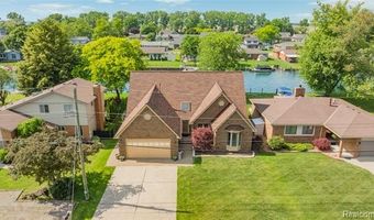 7236 Bluebill St, Algonac, MI 48001