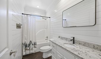 9313 Crystal Brook Dr, Apison, TN 37302