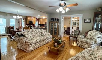 117 Apple Ridge Dr, Beaver, WV 25813