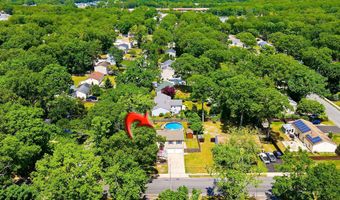 59 Park Ave, Bayville, NJ 08721