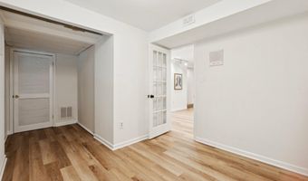 4606 HOLBORN Ave, Annandale, VA 22003