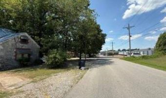1460 1304 Lawrence & 15th St, Batesville, AR 72501