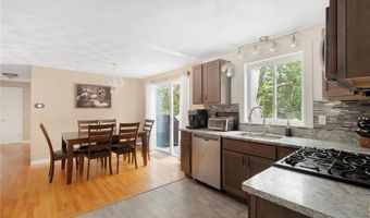 18 Jade Rd, Coventry, RI 02816