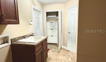 3305 NE 106TH St, Anthony, FL 32617