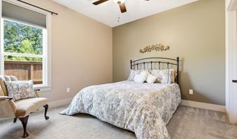 6150 Creekwater Dr, Alexander, AR 72002