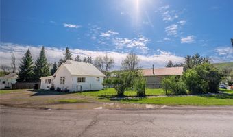 332 2nd Ave S, Belt, MT 59412