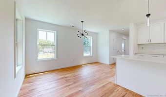 55 B Moulthrop St, Ansonia, CT 06401
