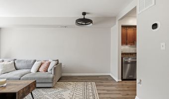 2600- F S ARLINGTON MILL Dr F, Arlington, VA 22206