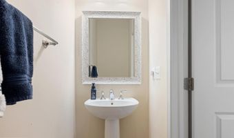 43008 PARIS GAP Sq, Ashburn, VA 20148