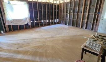 561 County Road 800, Blue Mountain, MS 38610