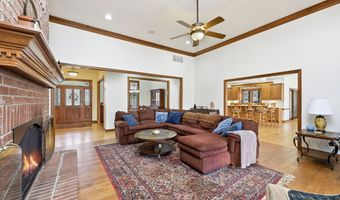 7891 W Whiteland Rd, Bargersville, IN 46106