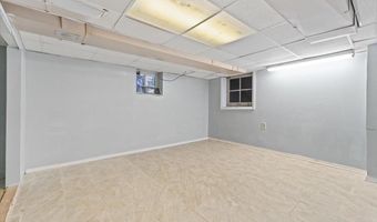 26 E 28TH St, Bayonne, NJ 07002