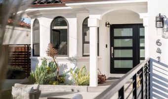 641 Bayview Dr, Aptos, CA 95003