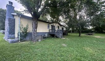 736 Maple St, Auburn, KY 42206