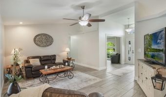 2113 KIRKLAND LAKE Dr, Auburndale, FL 33823