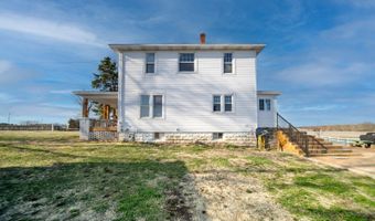 1801 Lee Center Rd, Amboy, IL 61310