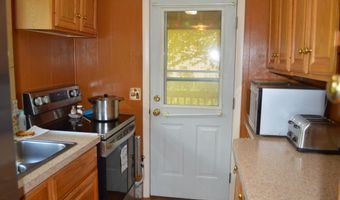 258 Wells Rd, Becket, MA 01223