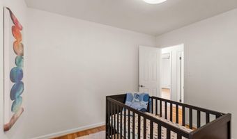 6010 BENALDER Dr, Bethesda, MD 20816