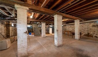 85 Church Dr, Cheshire, CT 06410