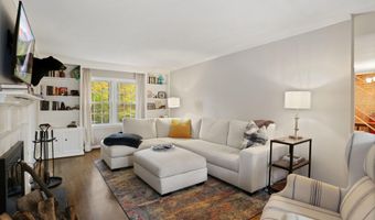 4848 RED FOX Dr, Annandale, VA 22003