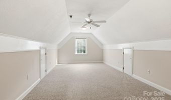 8 Sweet Gum Dr, Asheville, NC 28805