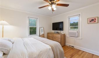 45 Forbes St, East Providence, RI 02915