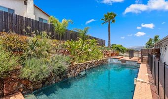925 Moody Dr, Escondido, CA 92027
