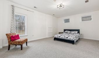 6801 CAPRI Pl, Bethesda, MD 20817