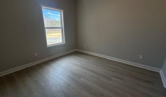 1001 Duke Dr, Bauxite, AR 72011
