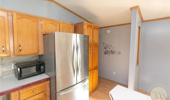 21 Davidson Ave, Absarokee, MT 59001
