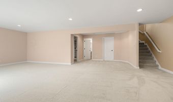 1815 Bent Tree Ct, Auburn, IN 46706
