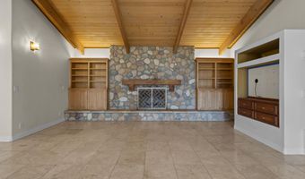 590 Alosta Dr, Camarillo, CA 93010