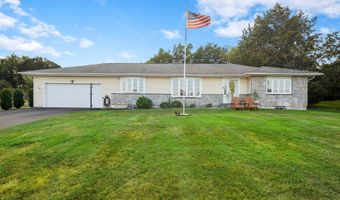 44 Clapboard Ridge Rd, Danbury, CT 06811