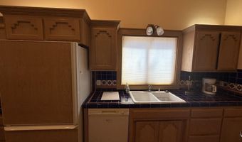 1113 Skyline Dr, Elephant Butte, NM 87935