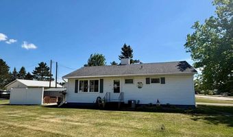 32 Dogwood Blvd, Babbitt, MN 55706