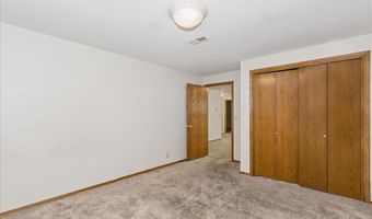 1121 W Mulberry Ct, Andover, KS 67002