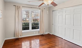 4404 Briarcliff Dr, Alton, IL 62002