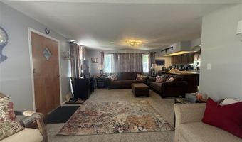 202 N Division St, Cowley, WY 82420