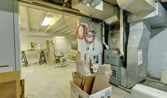 909 A Ave, Armstrong, IA 50514
