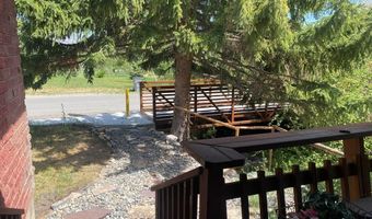 220 N 9th St, Challis, ID 83226