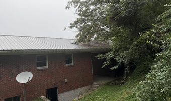 1044 Kentucky 1426, Banner, KY 41603