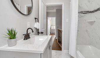 1415 CARSWELL St, Baltimore, MD 21218