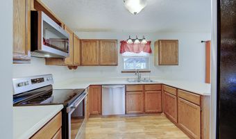 8459 Seattle Slew Ln, Indianapolis, IN 46217