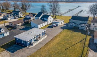 6123 Pointe Tremble, Algonac, MI 48001